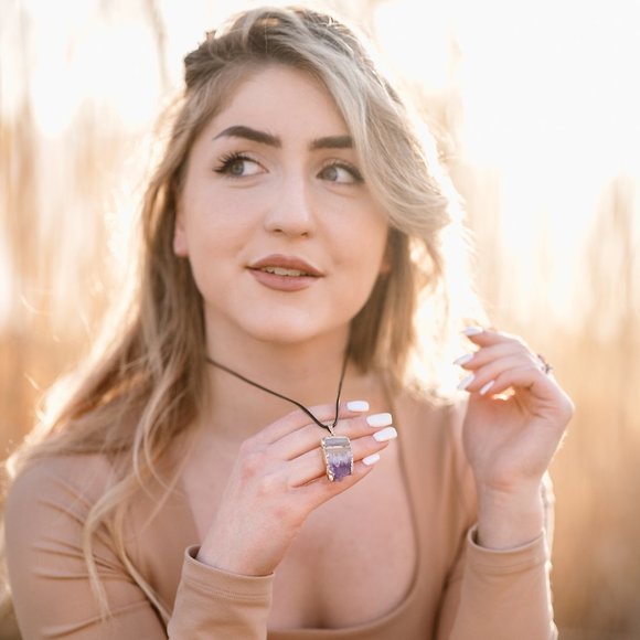 AYANA Amethyst Geode Necklace - A Beautiful and Meaningful Gift for Women - Picture 4 of 10